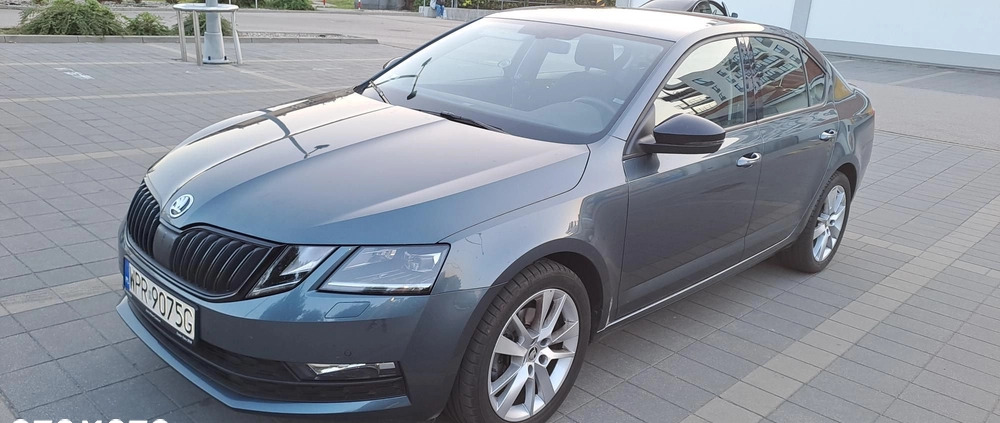 Skoda Octavia cena 70900 przebieg: 71000, rok produkcji 2019 z Połczyn-Zdrój małe 232